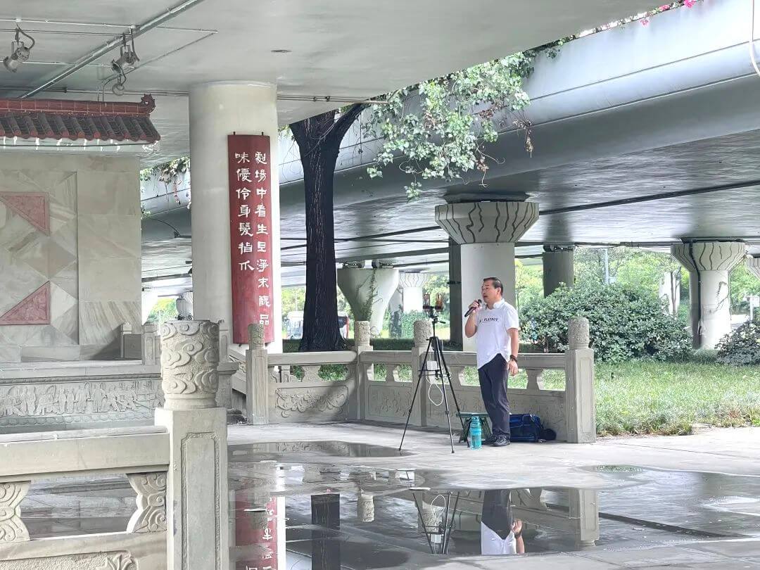 image040.jpg image040.jpg