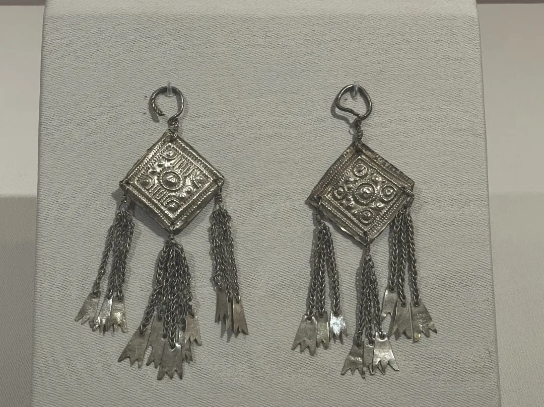 image012.png