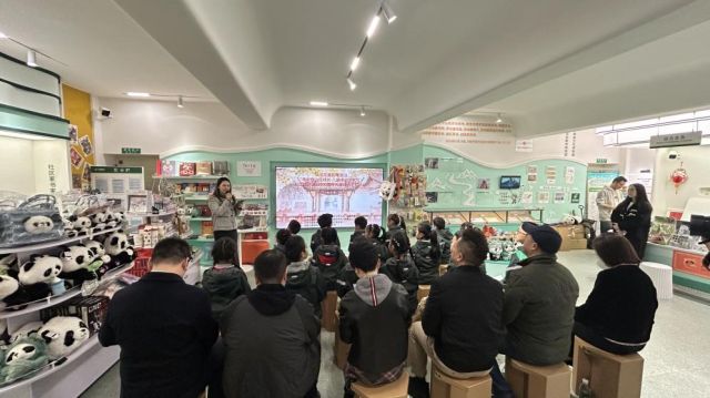 image017.jpg image017.jpg